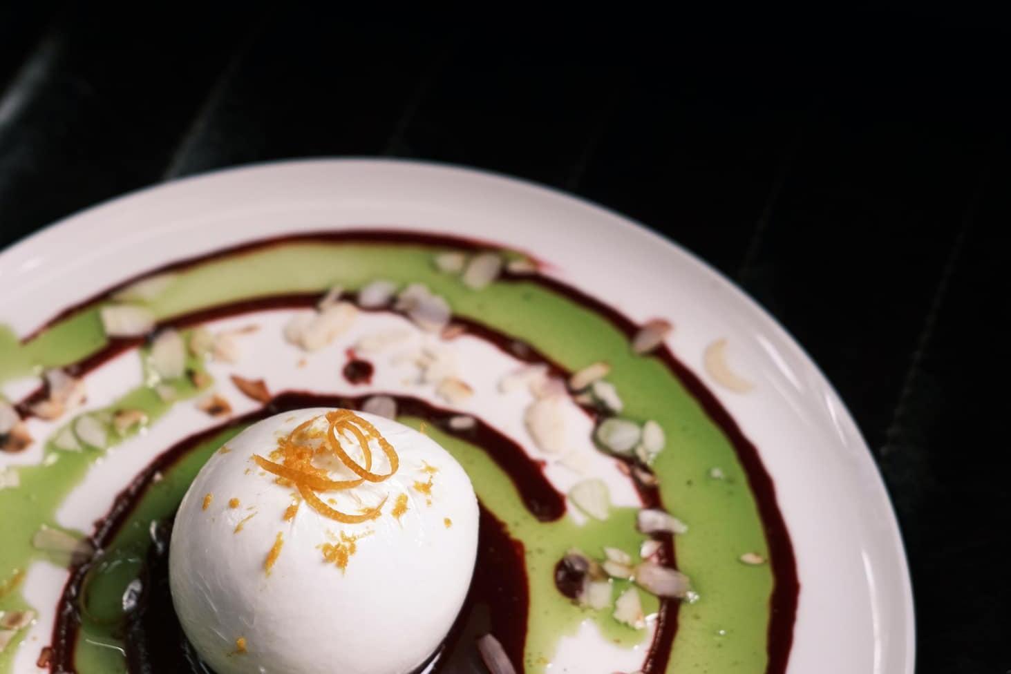 Recette burrata au pesto basilic et concassé de noix