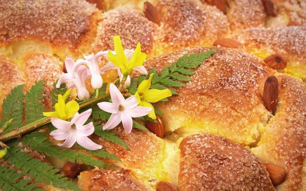 Fougasse à la fleur d'oranger pour Pâques