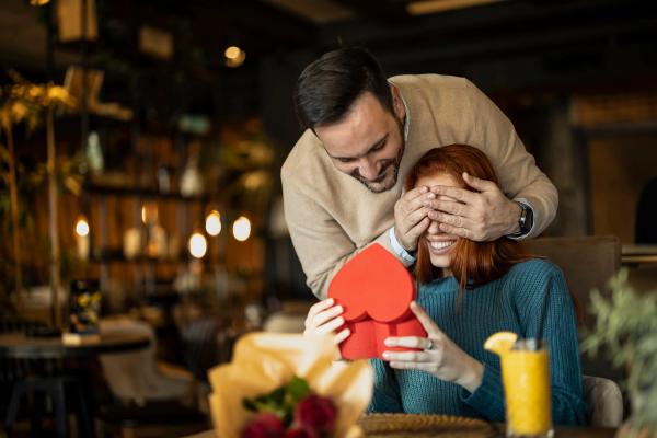 Menus de la Saint-Valentin : quand l’amour passe à table (+ nos 5 idées de menus inspirantes)