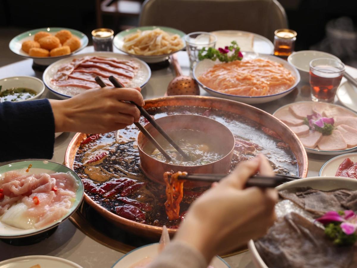 Fondue hot pot : astuces pour choisir son appareil à fondue asiatique