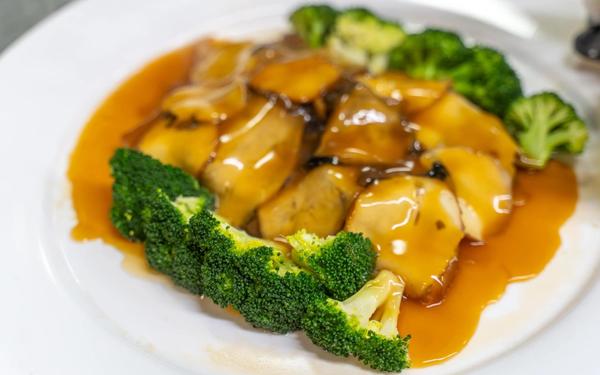 Ormeaux tranchés à la chinoise