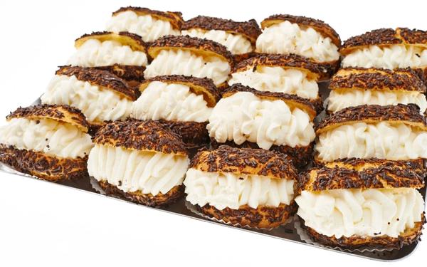 Beignets de crème Chantilly