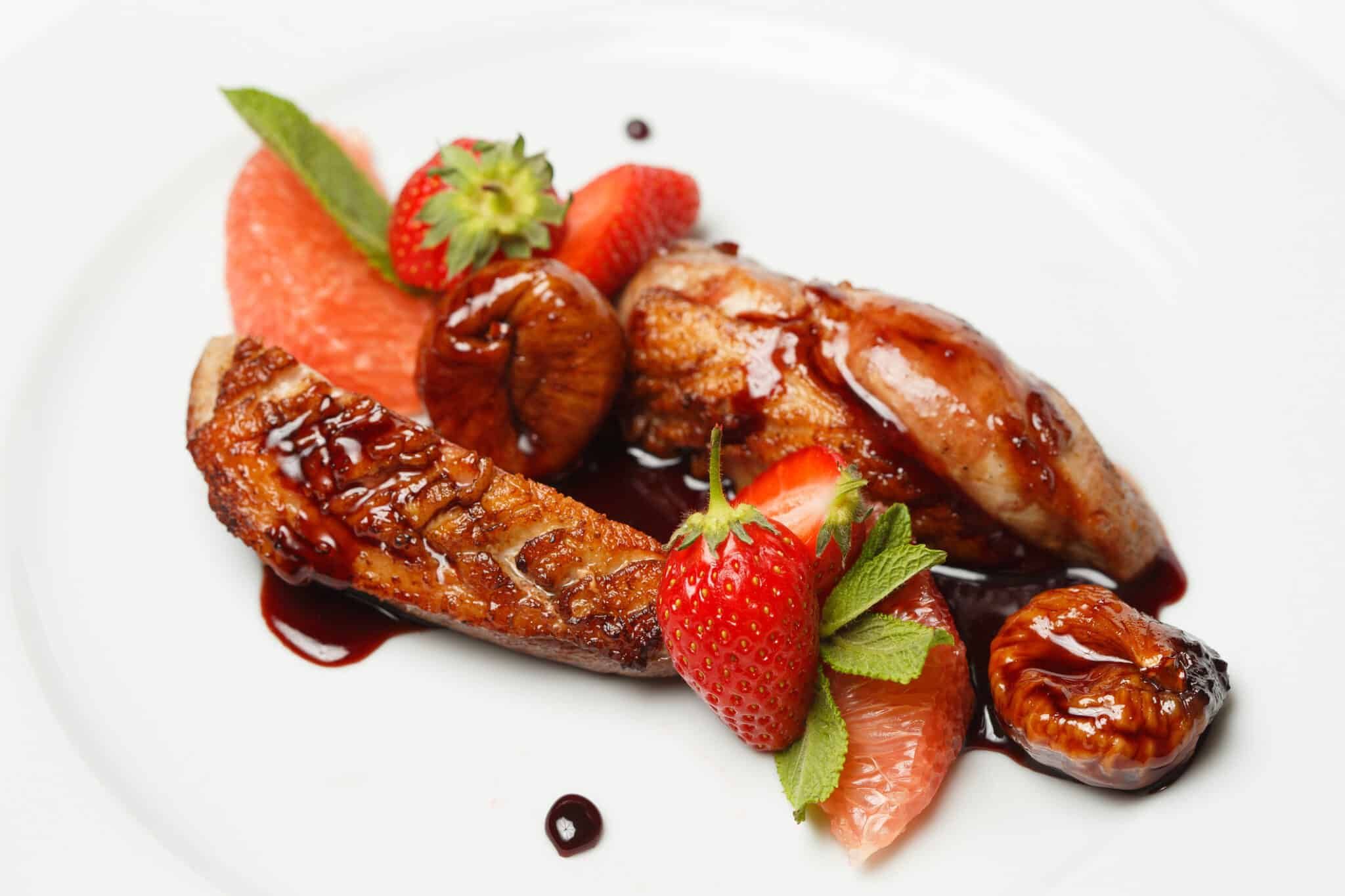 Recette magrets de canards sauce aigre-douce aux fraises et figues