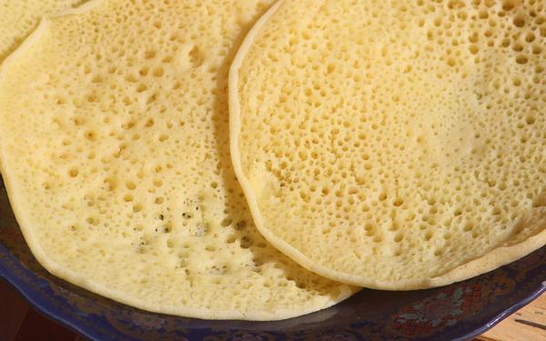 Baghrir (crêpes mille trous)