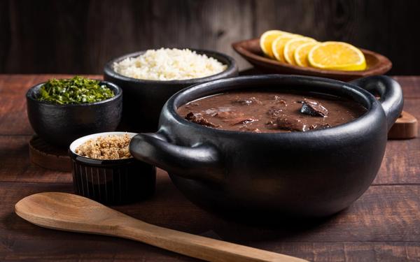 Feijoada à base de haricots noirs