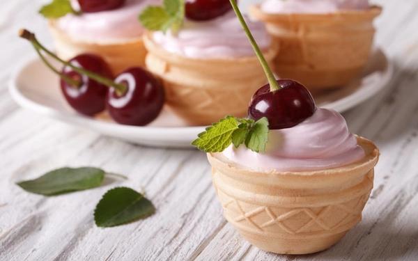 Gaufrettes à la crème de cerise