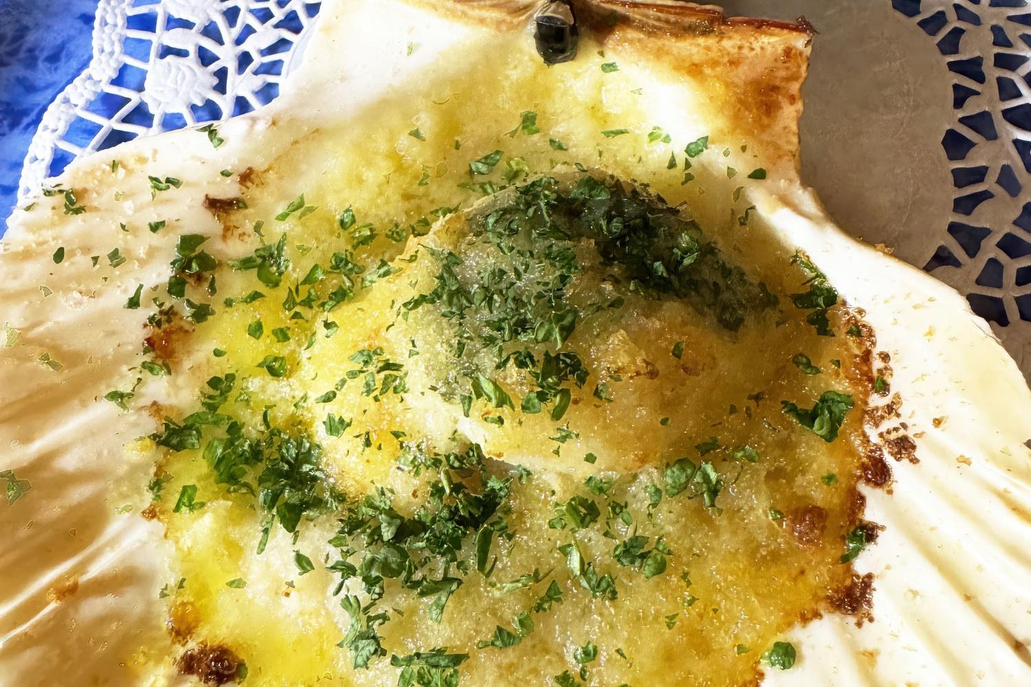 Recette pétoncles au beurre à l'ail et persil