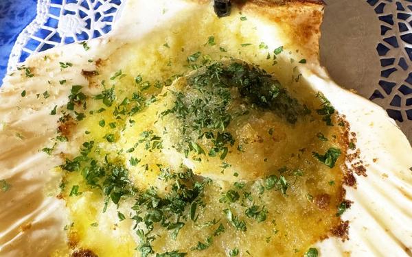 Recette pétoncles au beurre à l'ail et persil