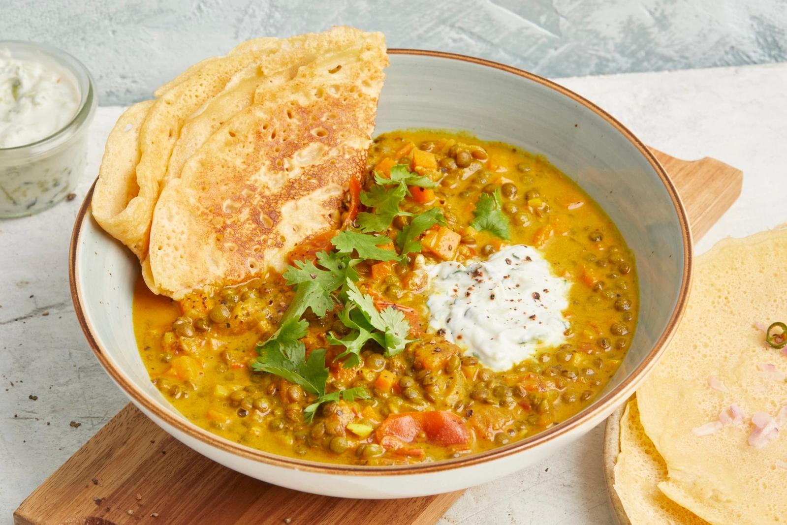 Dalh de lentilles avec galettes de pois chiches