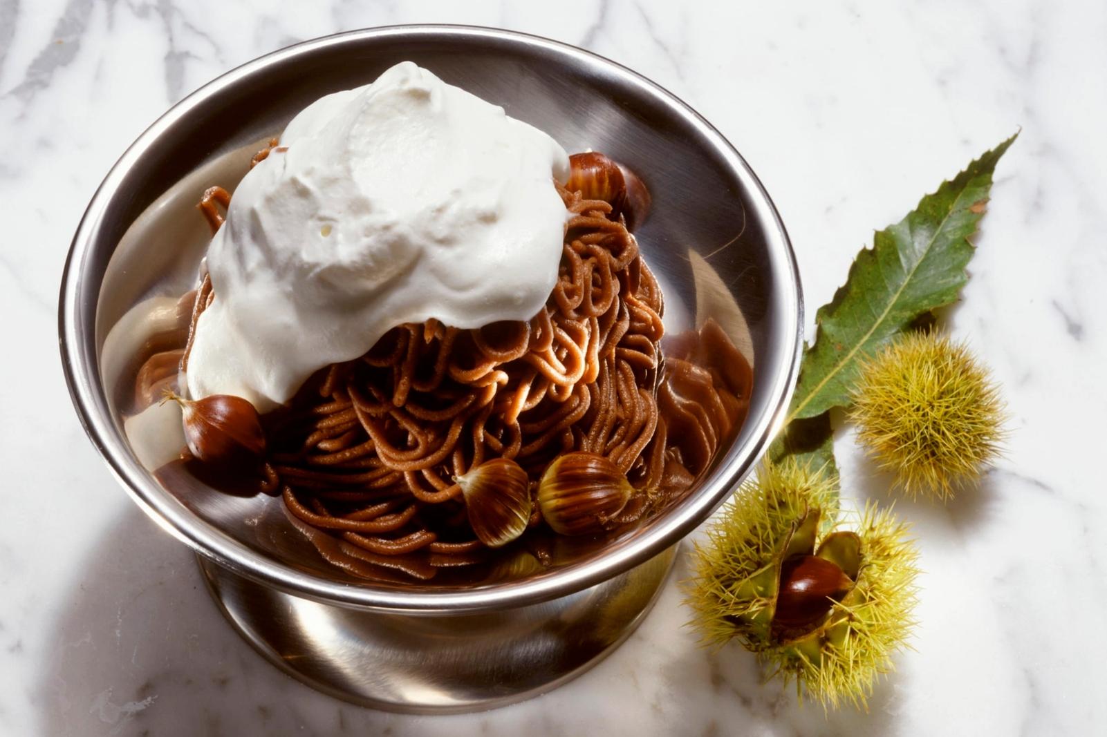 Monte bianco (purée de châtaignes à la crème)