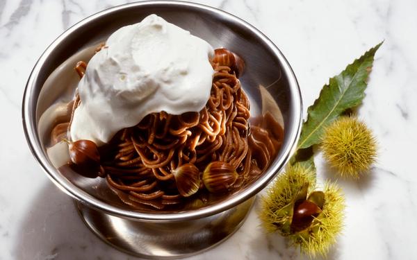 Monte bianco (purée de châtaignes à la crème)