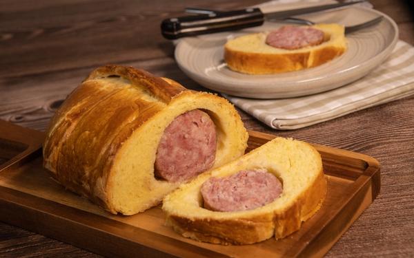Brioche lyonnaise (saucisson brioché)