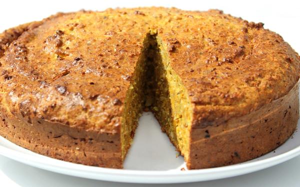 Gâteau aux carottes et aux noix