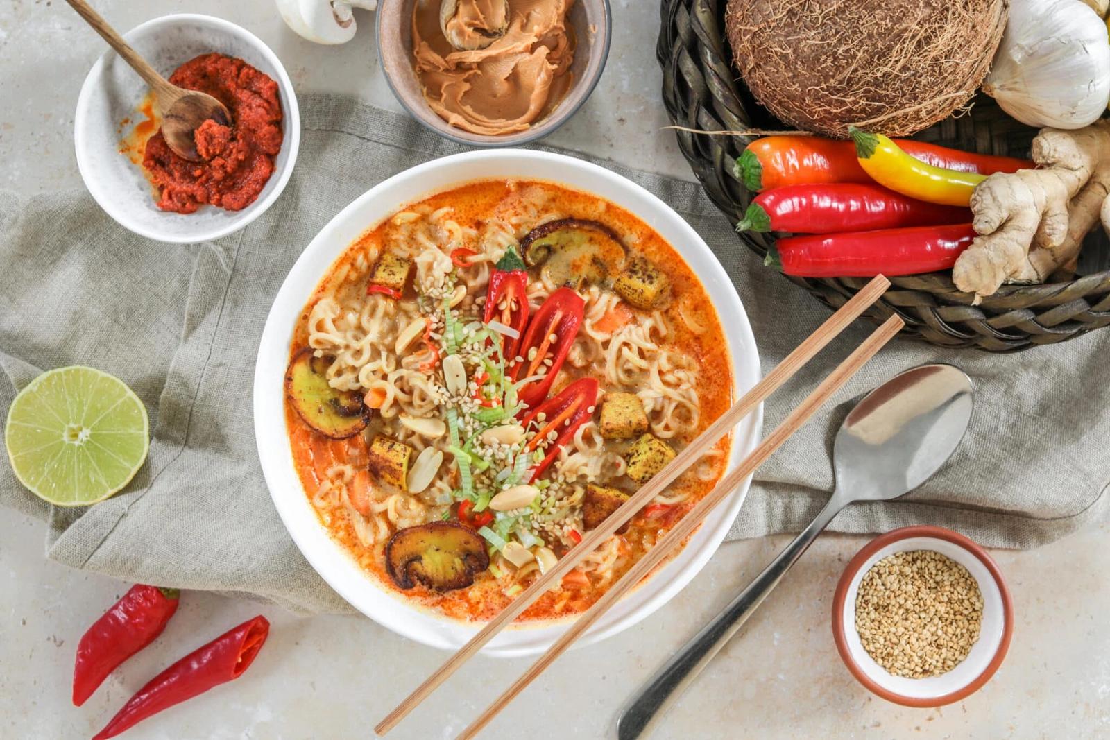 Soupe aux nouilles et tofu