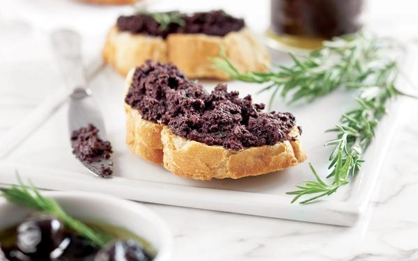 Tapenade aux olives noires