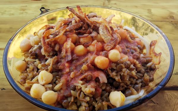 Koshari traditionnel égyptien