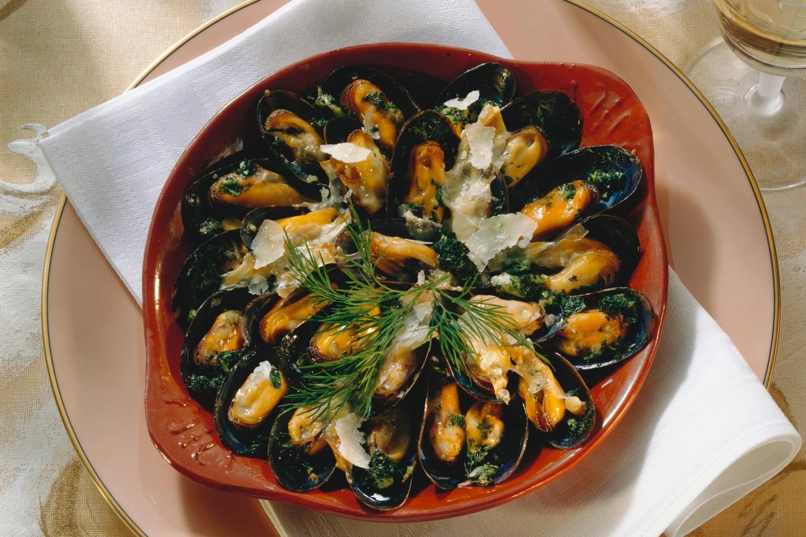 Moules bleues gratinées au parmesan