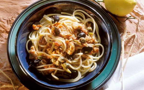 Spaghettis à la sicilienne (avec thon)