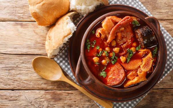 Callos à la Madrilena (tripes, chorizo et boudin noir)