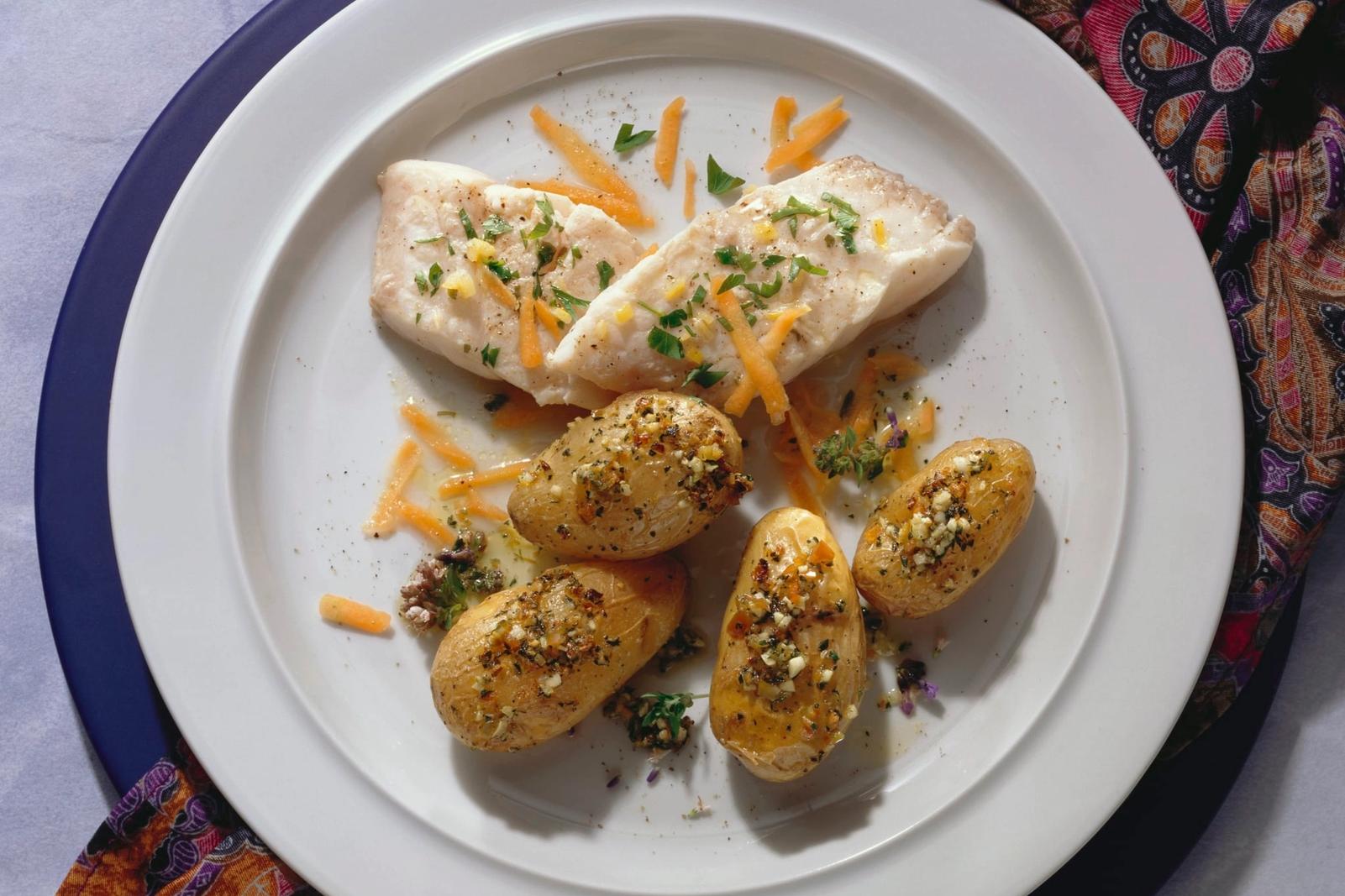 Poisson aux pommes de terre au thym