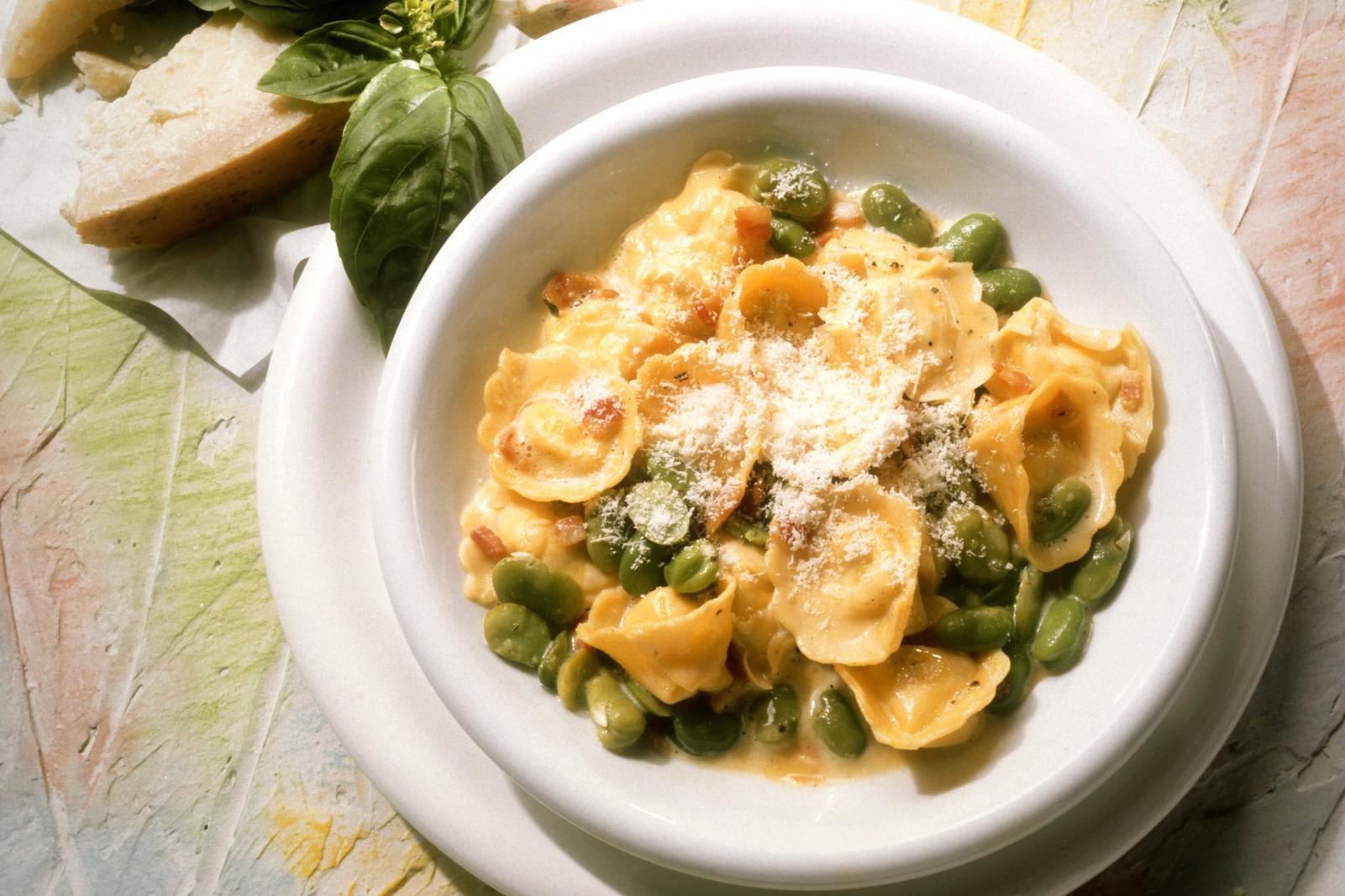 Tortellinis aux haricots blancs et au bacon