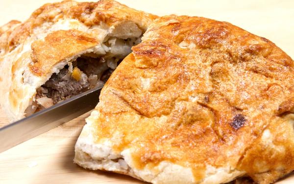 Chausson à la viande de Cornouailles