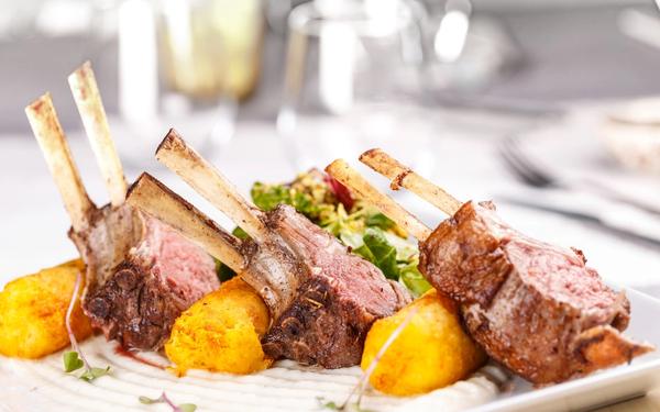 Recette carré de côtelettes d'agneau rôties