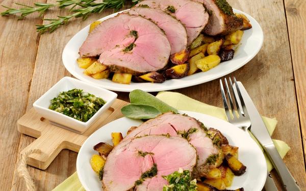 Recette de gigot d'agneau en croûte d'herbes et gremolata