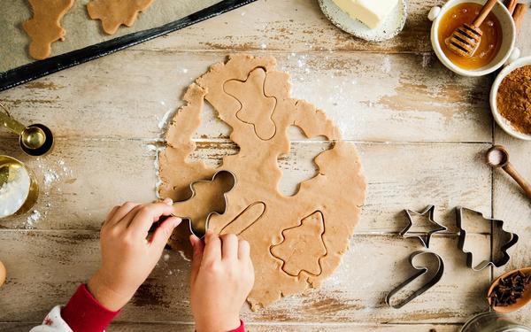 Biscuits de Noël à découper et à décorer
