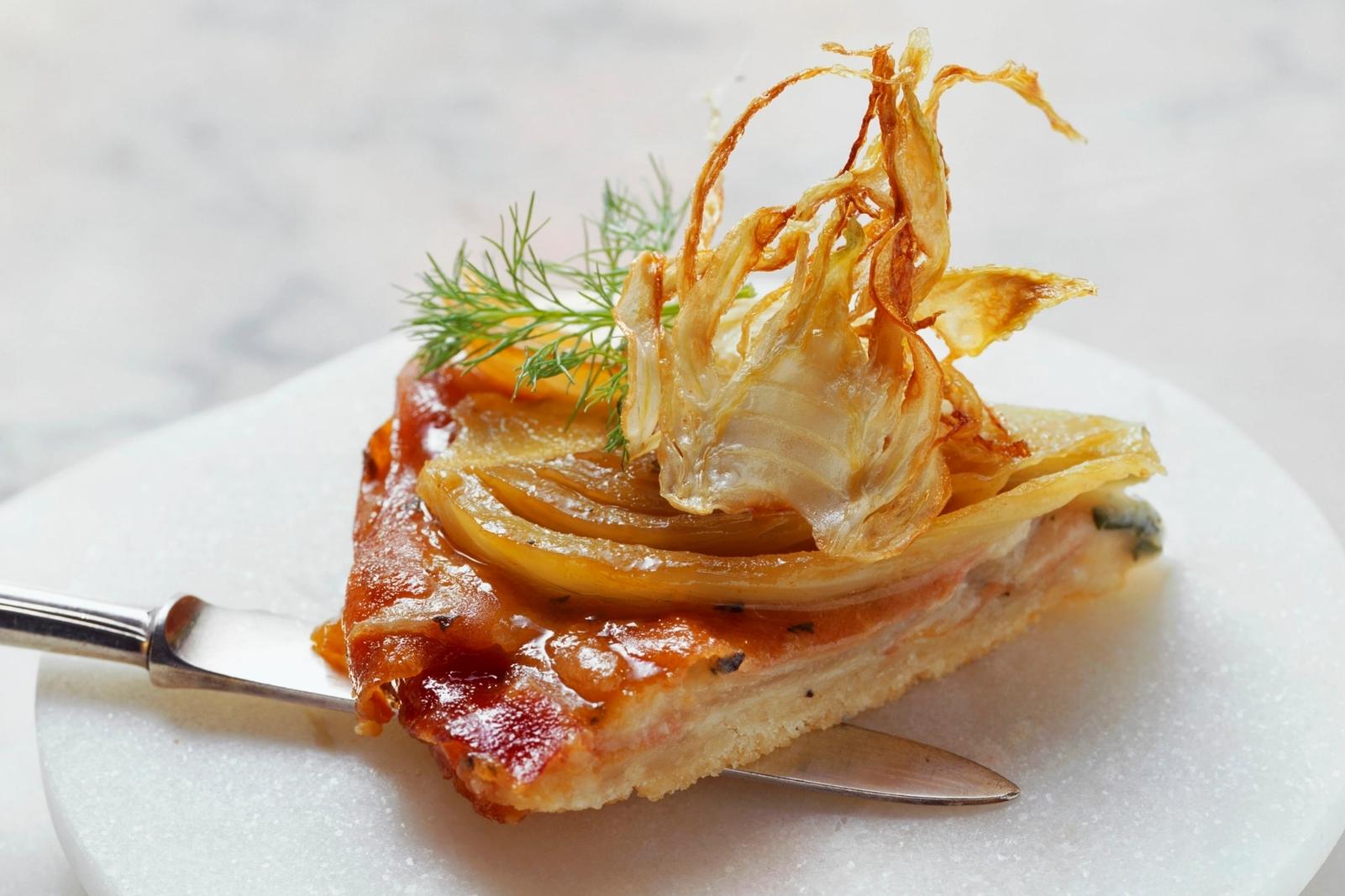 Tarte Tatin de fenouil et oignons caramélisés