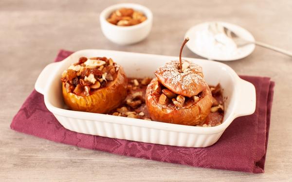 Pommes au four farcies aux fruits secs, amandes et miel