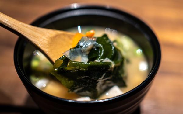 Soupe miso aux algues