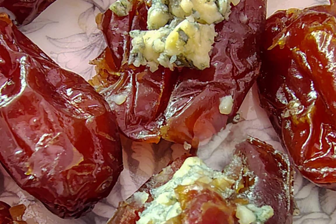 Dattes farcies au roquefort
