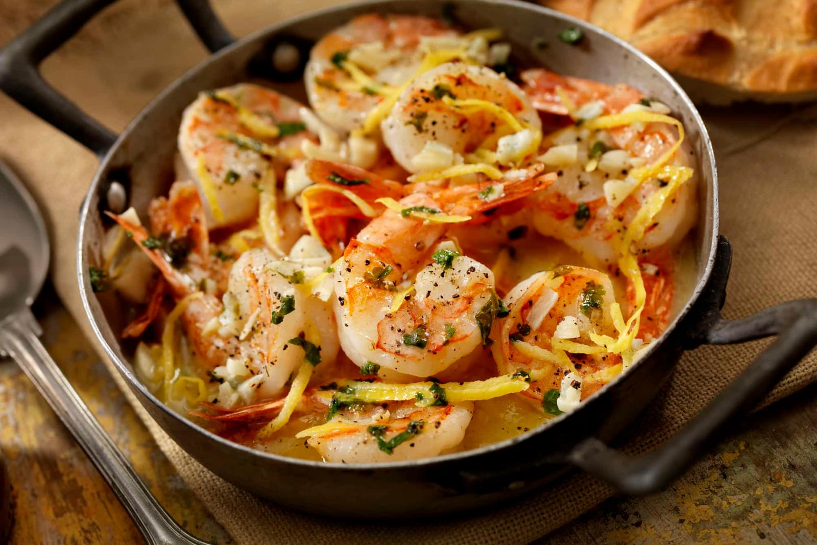 Scampis à l’ail, citron et persil