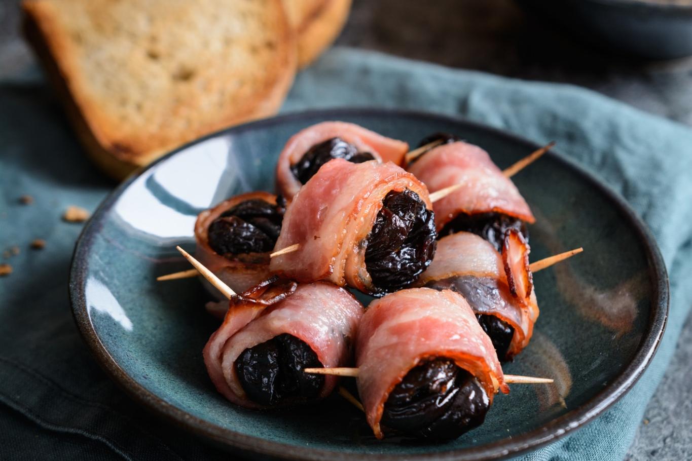 Pruneaux au bacon