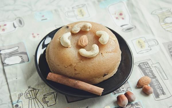 Le halva, gâteau à la semoule