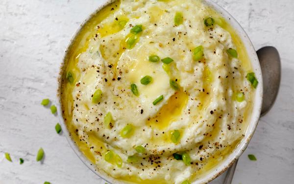 Purée crémeuse de chou-fleur au beurre