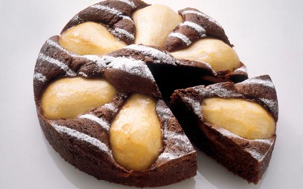 Gâteau moelleux au chocolat et aux poires