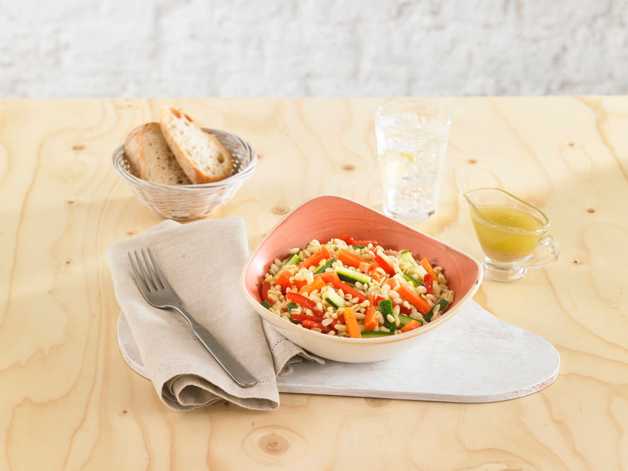 Salade d'orzo aux légumes d'été