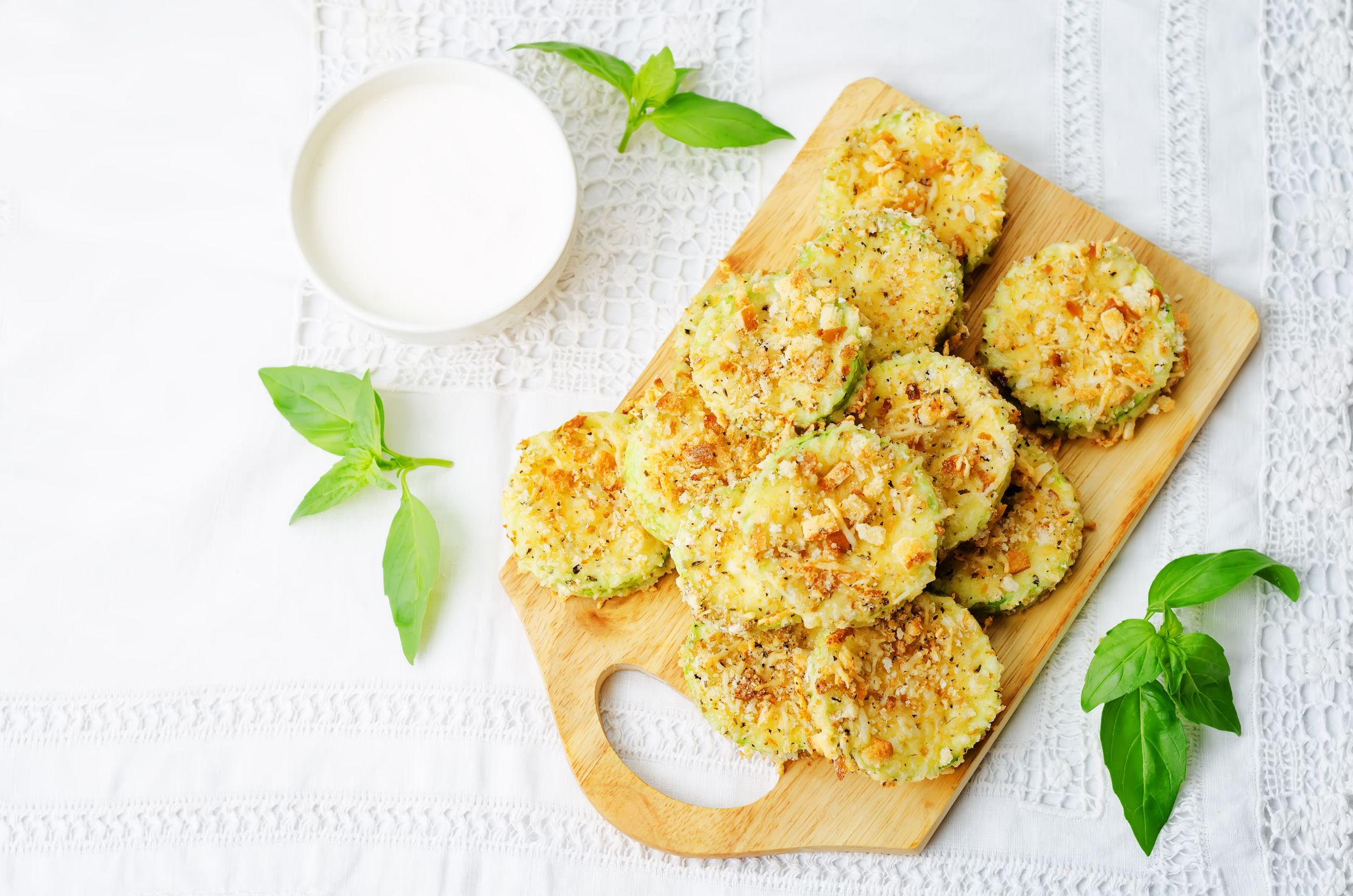 Chips de courgettes au parmesan