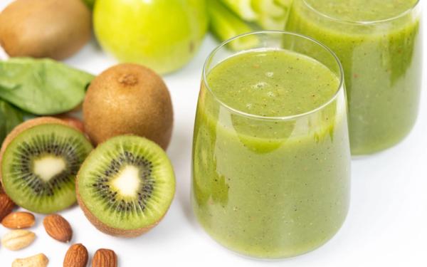 Recette smoothies pomme kiwi