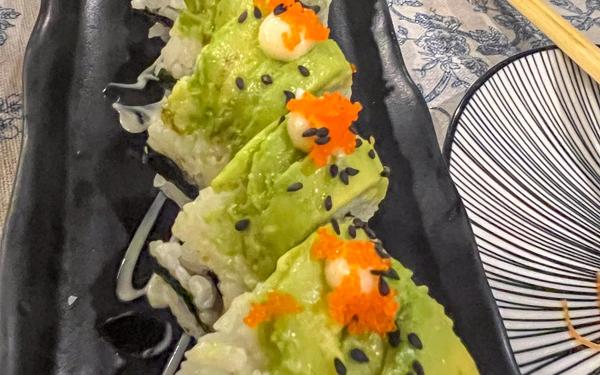 Recette rouleau de sushi avocat et graine de sésame