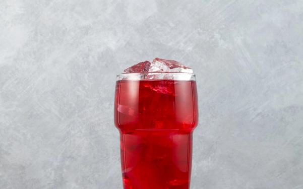 Bissap, cocktail à l'hibiscus