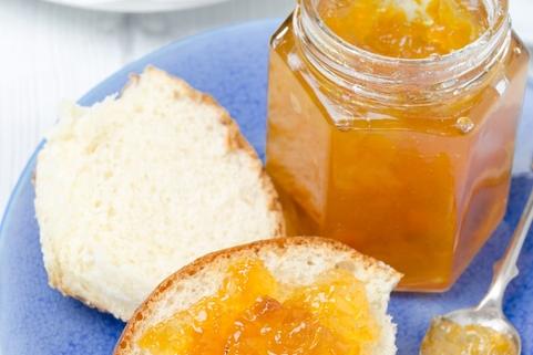 Confiture de nèfles