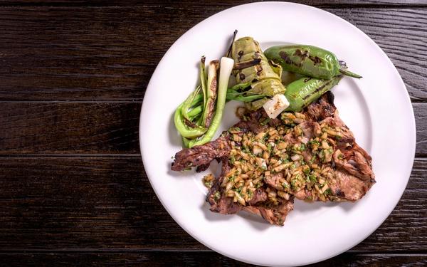 Carne asada, steak mexicain mariné