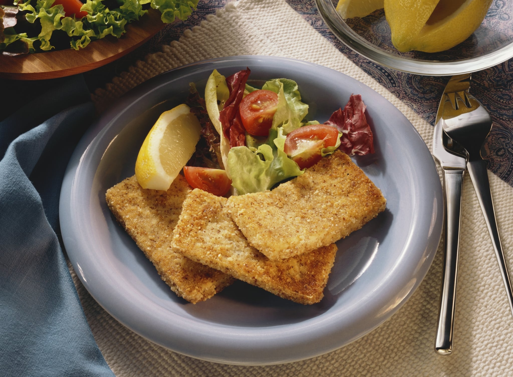 Escalope de tofu avec petite salade