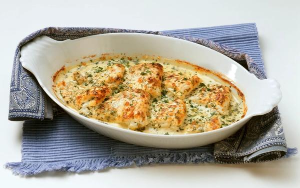 Filet de sole à la crème parfumée aux herbes