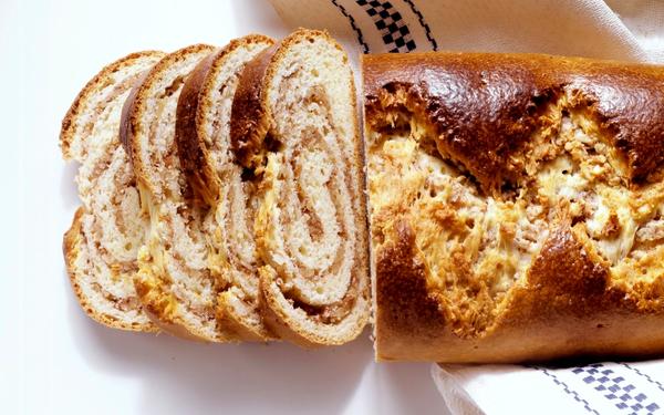 Pain aux amandes sucré