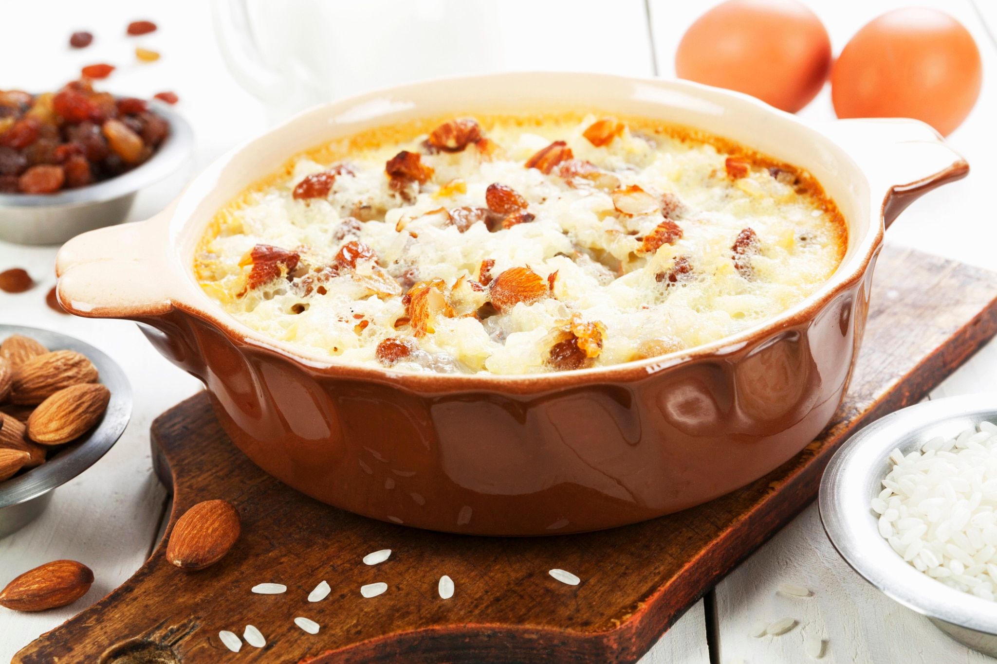 Riz au lait gratiné aux raisins et amandes