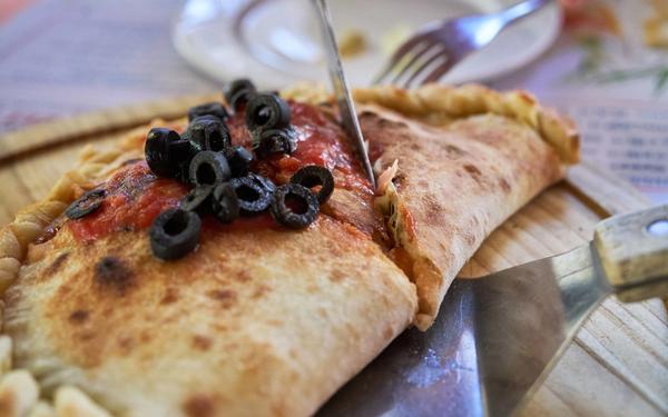 Recette de la pizza Calzone (chausson)